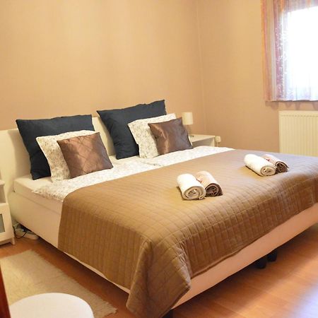 Villa Csilla Elegant House Erd Εξωτερικό φωτογραφία