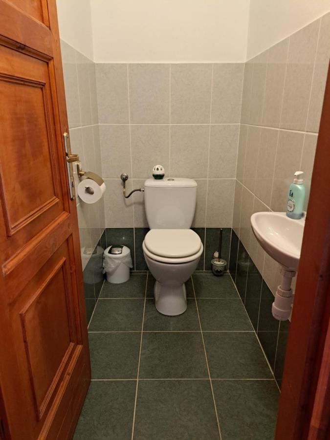 Villa Csilla Elegant House Erd Εξωτερικό φωτογραφία