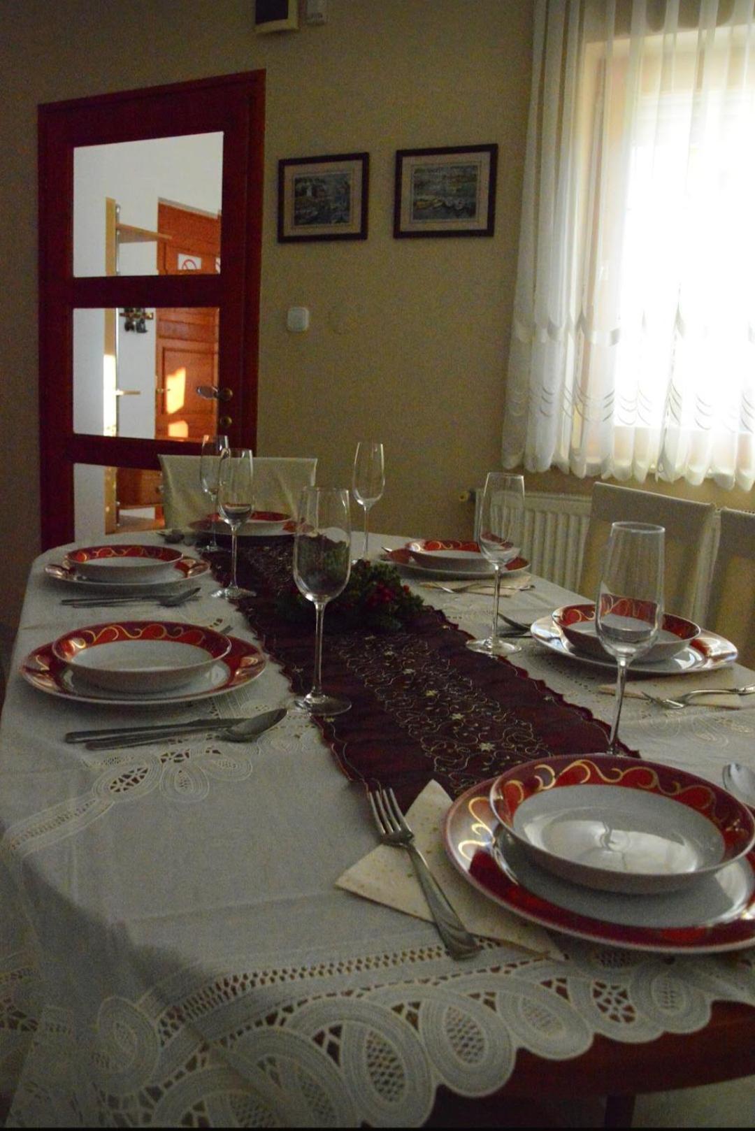 Villa Csilla Elegant House Erd Εξωτερικό φωτογραφία